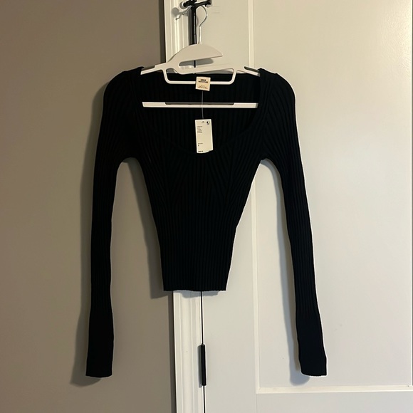 NWT Urban Outfitters Bodycon Ribbed Sweater - Size S - Picture 1 of 6